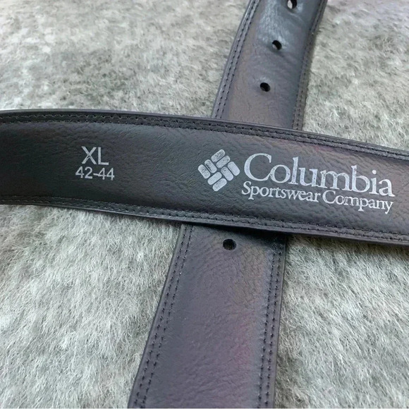 Columbia Sportswear Vegan Leather Belt - Picture 6 of 12